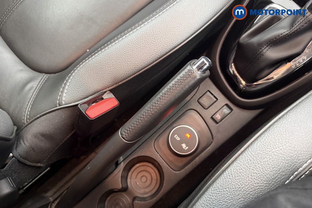 Renault Captur Signature Automatic Diesel SUV - Stock Number (1601628) - 5th supplementary image