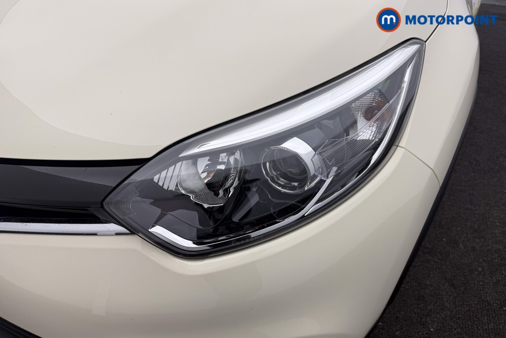 Renault Captur Signature Automatic Diesel SUV - Stock Number (1601628) - 22nd supplementary image