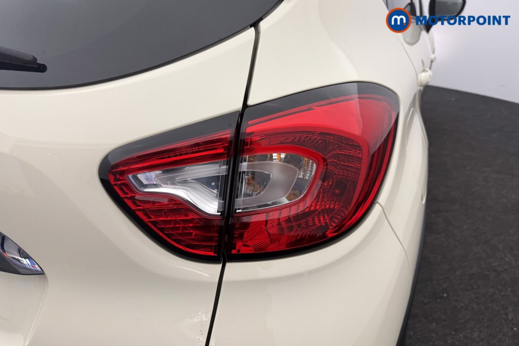 Renault Captur Signature Automatic Diesel SUV - Stock Number (1601628) - 25th supplementary image