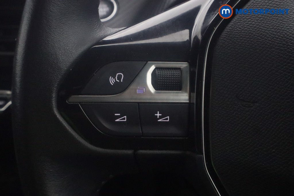 Peugeot 208 Allure Manual Petrol Hatchback - Stock Number (1601716) - 5th supplementary image