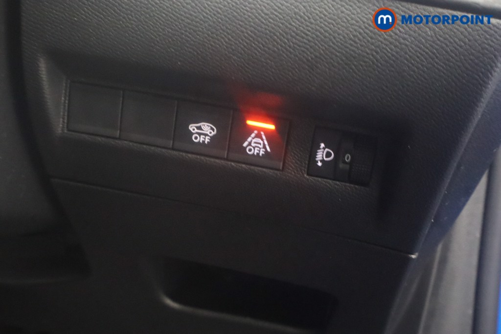 Peugeot 208 Allure Manual Petrol Hatchback - Stock Number (1601716) - 9th supplementary image