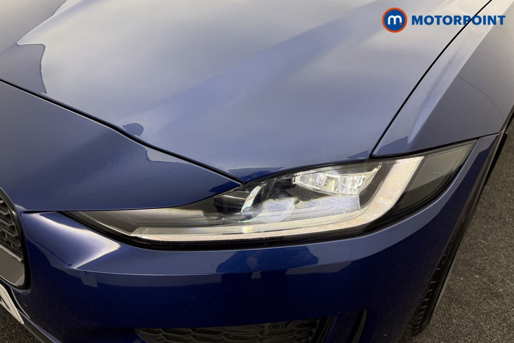 Jaguar XE R-Dynamic Black Automatic Diesel Saloon - Stock Number (1601776) - 24th supplementary image