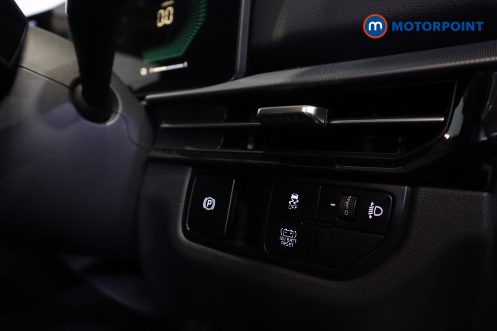 KIA Sportage Pure Automatic Petrol-Electric Hybrid SUV - Stock Number (1602014) - 4th supplementary image