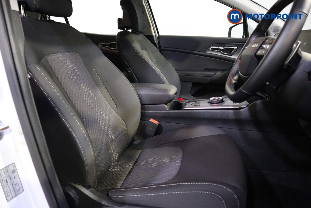 KIA Sportage Pure Automatic Petrol-Electric Hybrid SUV - Stock Number (1602020) - 14th supplementary image