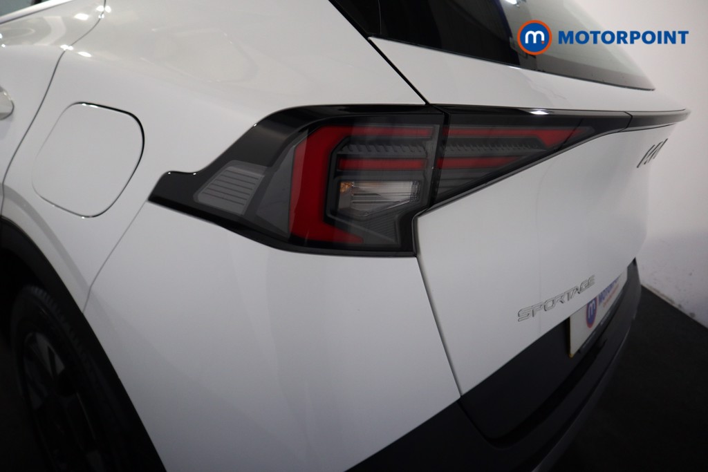 KIA Sportage Pure Automatic Petrol-Electric Hybrid SUV - Stock Number (1602020) - 26th supplementary image