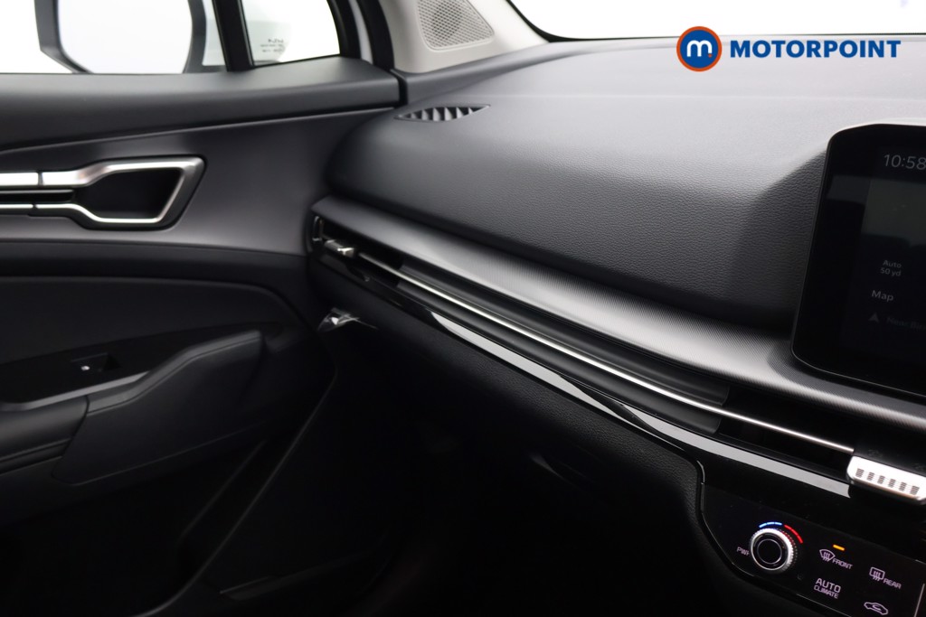 KIA Sportage Pure Automatic Petrol-Electric Hybrid SUV - Stock Number (1602027) - 6th supplementary image