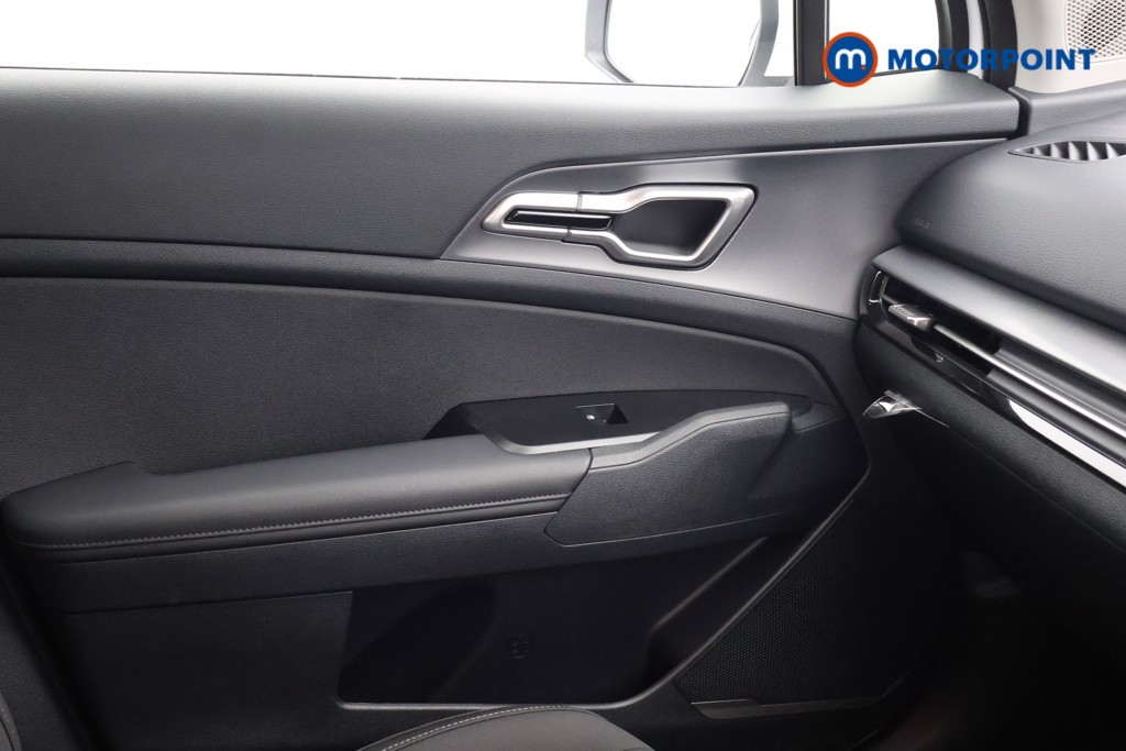 KIA Sportage Pure Automatic Petrol-Electric Hybrid SUV - Stock Number (1602027) - 7th supplementary image