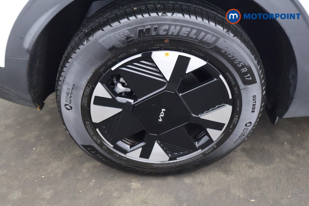 KIA Sportage Pure Automatic Petrol-Electric Hybrid SUV - Stock Number (1602027) - 23rd supplementary image