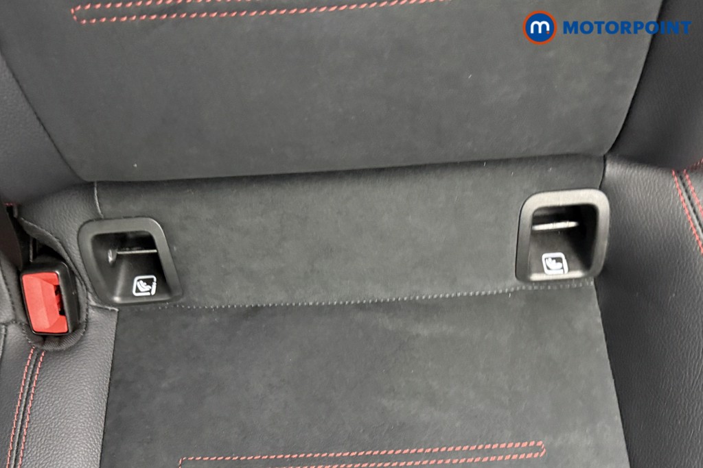 Mercedes-Benz CLA Amg Line Automatic Petrol Estate - Stock Number (1602109) - 27th supplementary image