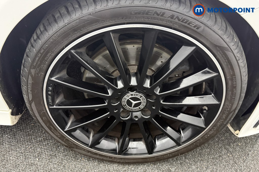 Mercedes-Benz CLA Amg Line Automatic Petrol Estate - Stock Number (1602109) - 35th supplementary image