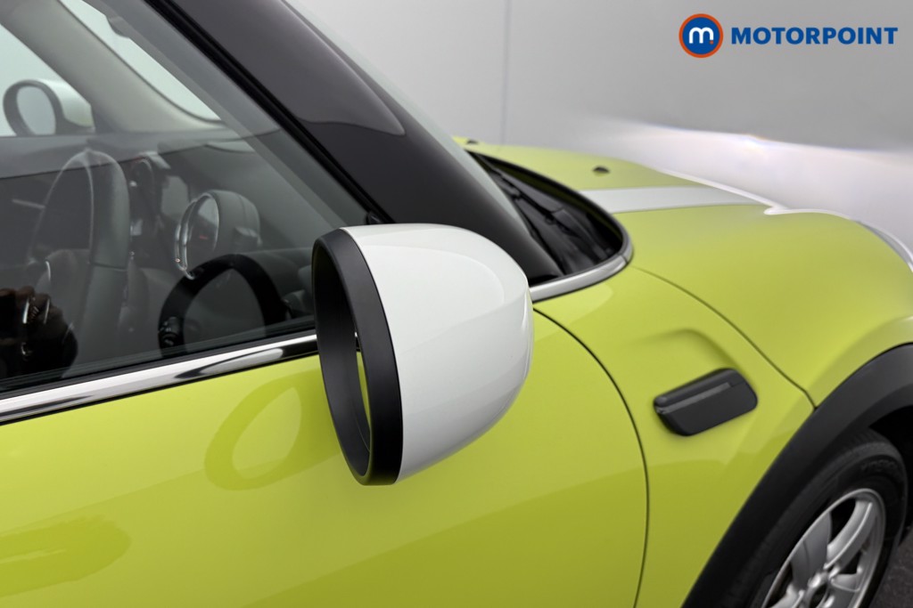 Mini Hatchback Cooper Classic Automatic Petrol Hatchback - Stock Number (1602170) - 17th supplementary image