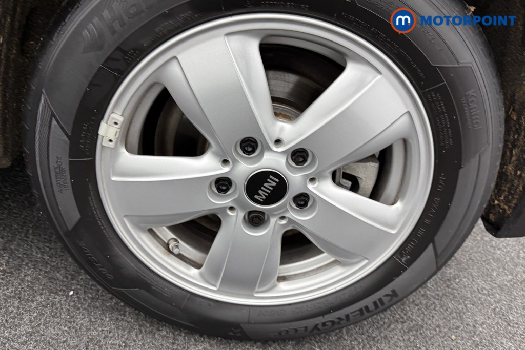 Mini Hatchback Cooper Classic Automatic Petrol Hatchback - Stock Number (1602170) - 27th supplementary image