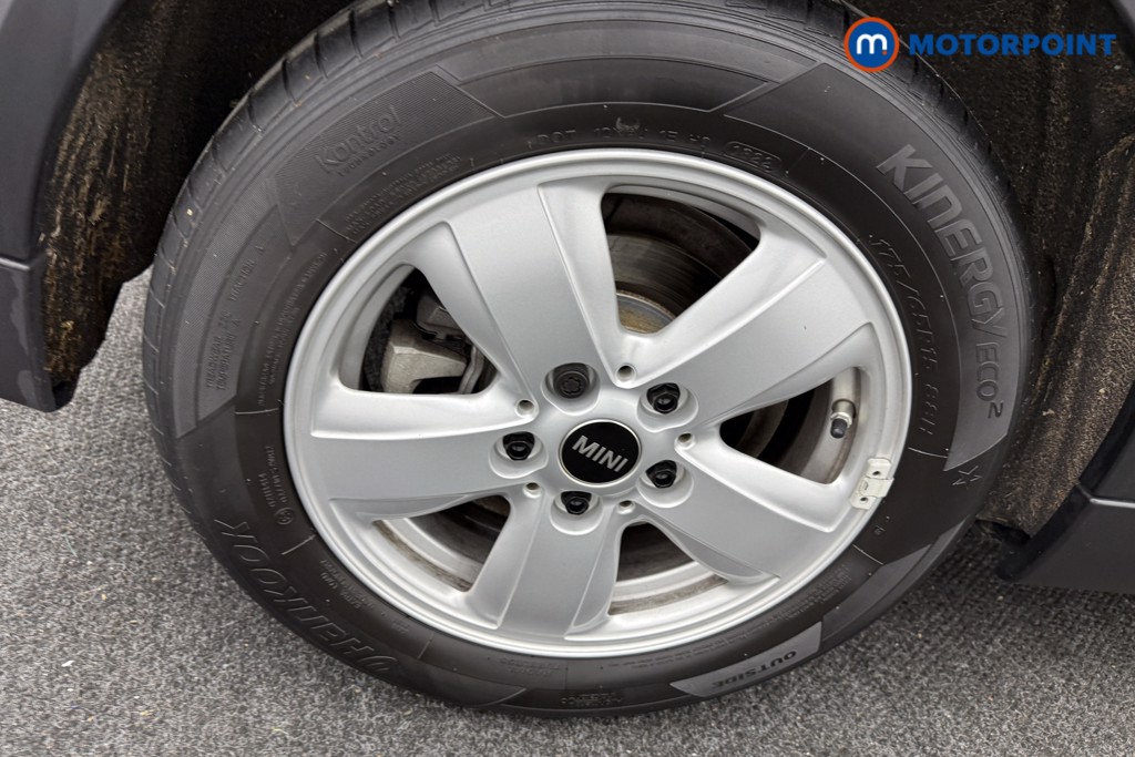 Mini Hatchback Cooper Classic Automatic Petrol Hatchback - Stock Number (1602170) - 28th supplementary image