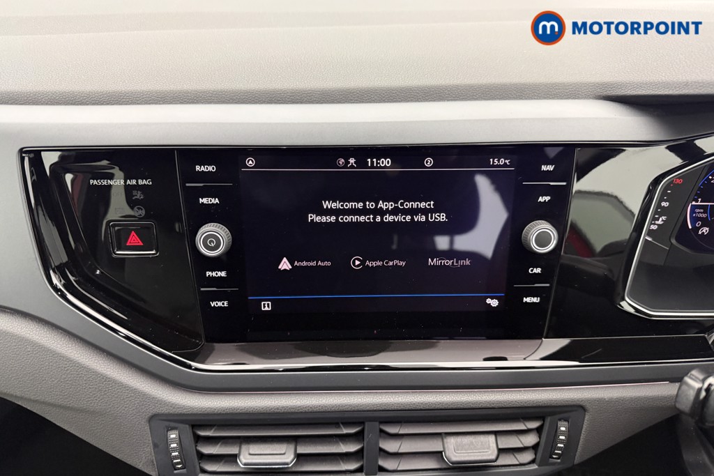 Volkswagen Polo R-Line Manual Petrol Hatchback - Stock Number (1602171) - 2nd supplementary image