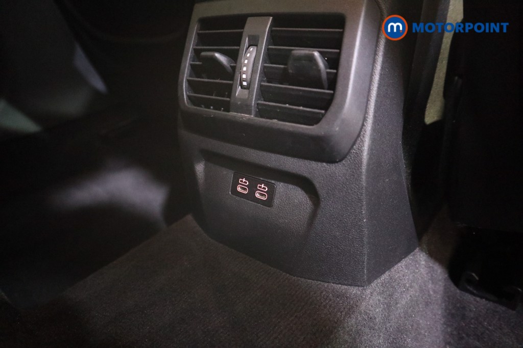 BMW 1 Series M Sport Automatic Petrol Hatchback - Stock Number (1602210) - 18th supplementary image