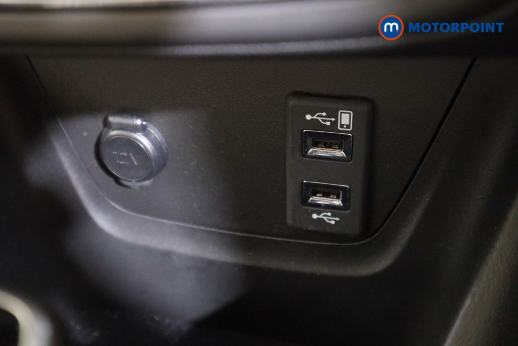 Vauxhall Crossland Elite Edition Automatic Diesel SUV - Stock Number (1602229) - 8th supplementary image