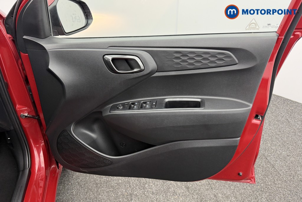 Hyundai I10 Advance Automatic Petrol Hatchback - Stock Number (1602255) - 16th supplementary image