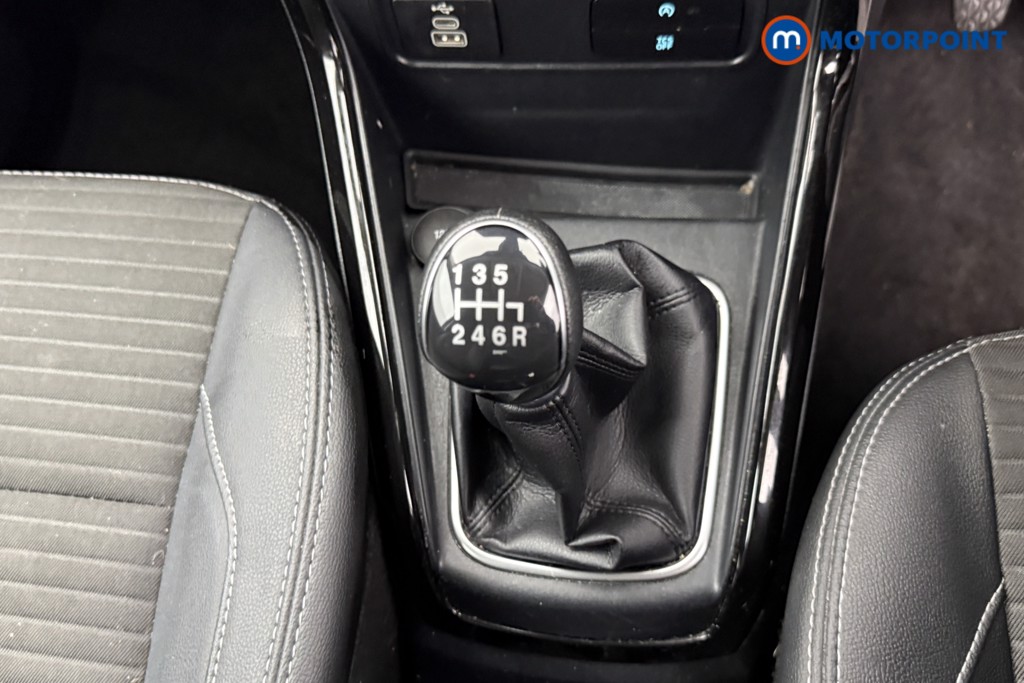 Ford Ecosport Titanium Manual Petrol SUV - Stock Number (1602262) - 12th supplementary image