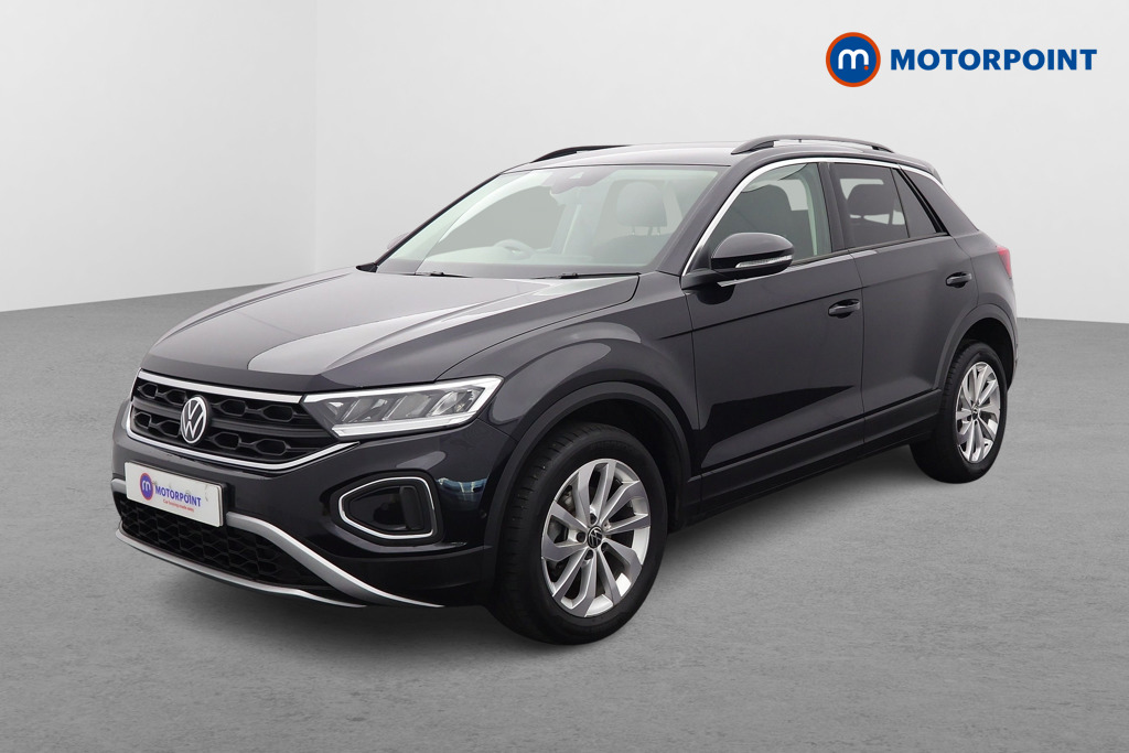 Volkswagen T-Roc Match Manual Petrol SUV - Stock Number (1602272) - Passenger side front corner