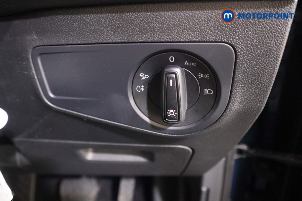 Volkswagen Tiguan Life Automatic Petrol Plug-In Hybrid SUV - Stock Number (1602315) - 10th supplementary image