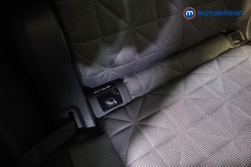 Volkswagen Tiguan Life Automatic Petrol Plug-In Hybrid SUV - Stock Number (1602315) - 16th supplementary image