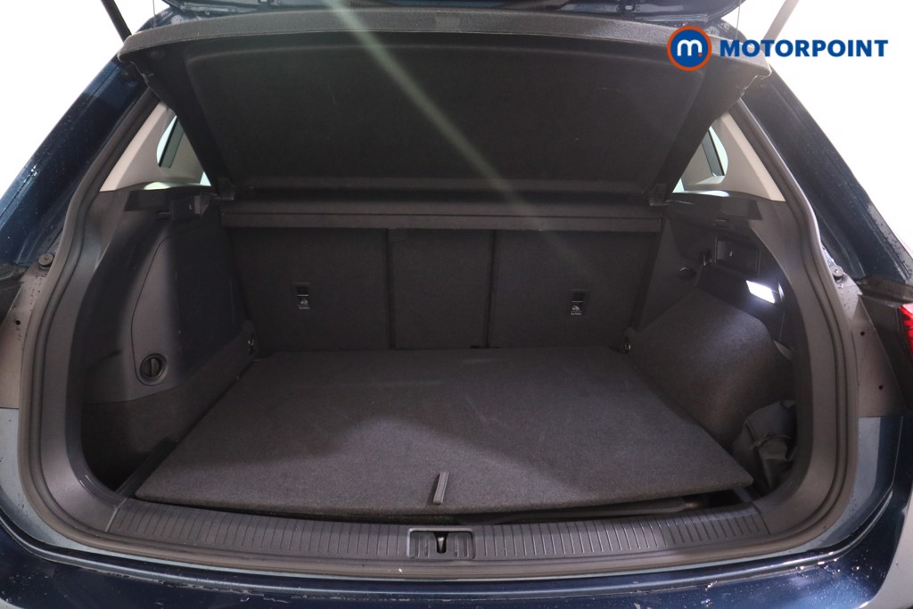 Volkswagen Tiguan Life Automatic Petrol Plug-In Hybrid SUV - Stock Number (1602315) - 19th supplementary image
