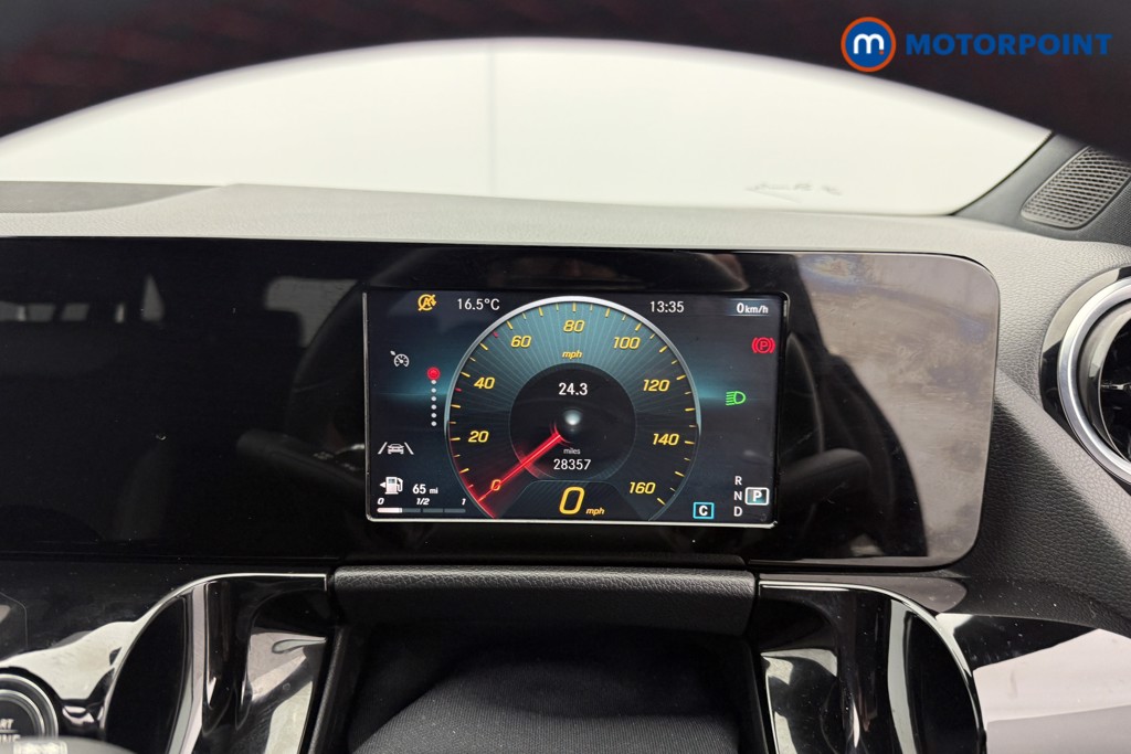 Mercedes-Benz GLA Amg Line Automatic Petrol SUV - Stock Number (1602327) - 5th supplementary image