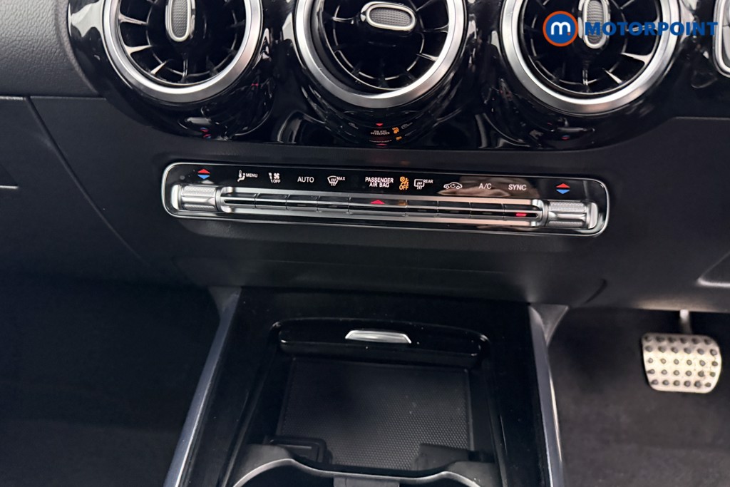 Mercedes-Benz GLA Amg Line Automatic Petrol SUV - Stock Number (1602327) - 11th supplementary image