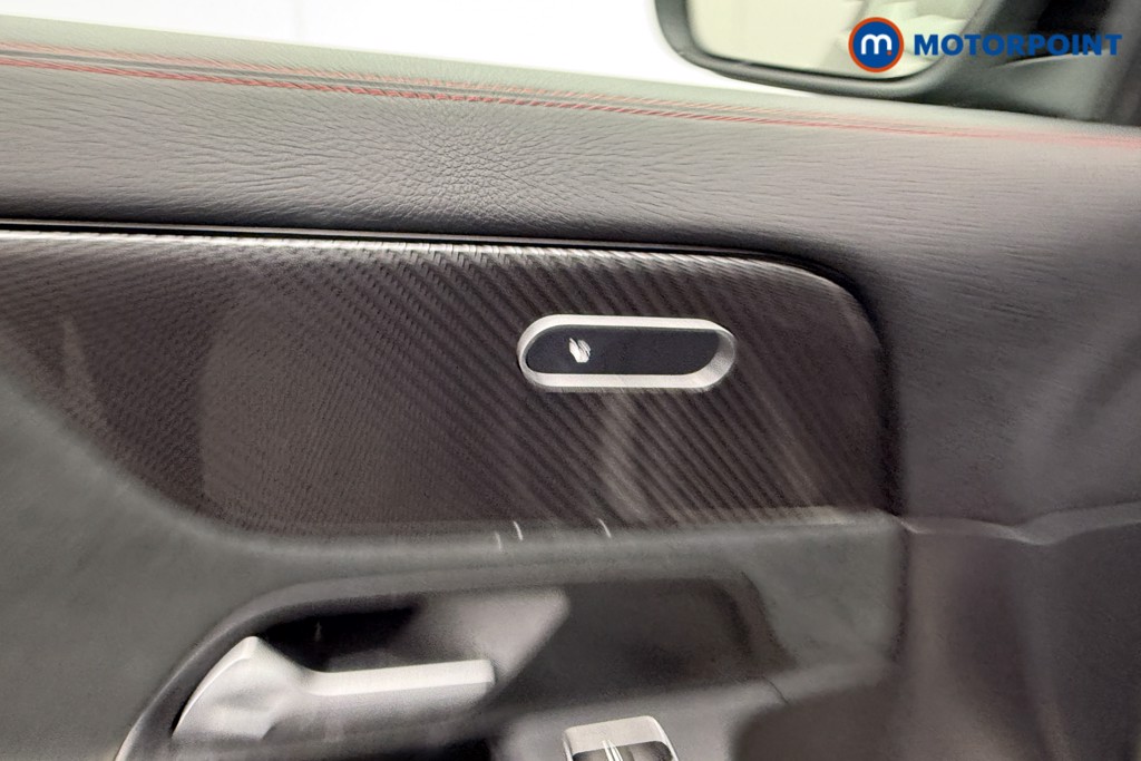 Mercedes-Benz GLA Amg Line Automatic Petrol SUV - Stock Number (1602327) - 23rd supplementary image