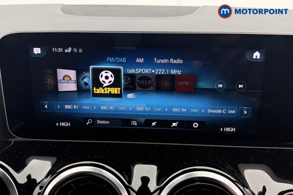 Mercedes-Benz GLA Amg Line Automatic Petrol SUV - Stock Number (1602344) - 5th supplementary image