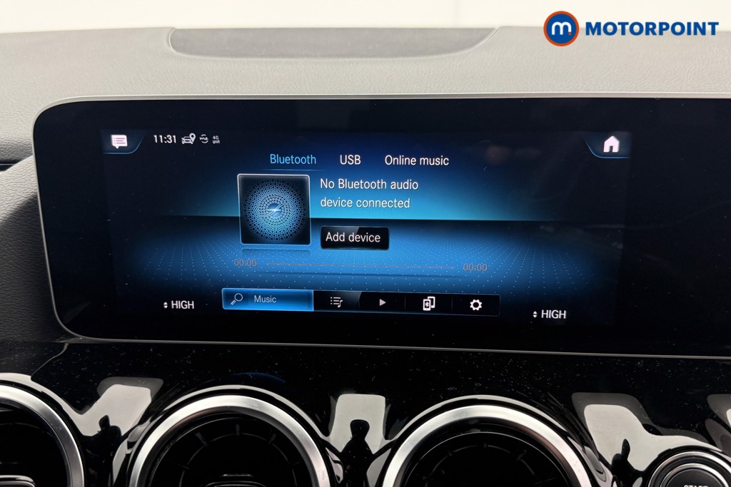 Mercedes-Benz GLA Amg Line Automatic Petrol SUV - Stock Number (1602344) - 6th supplementary image