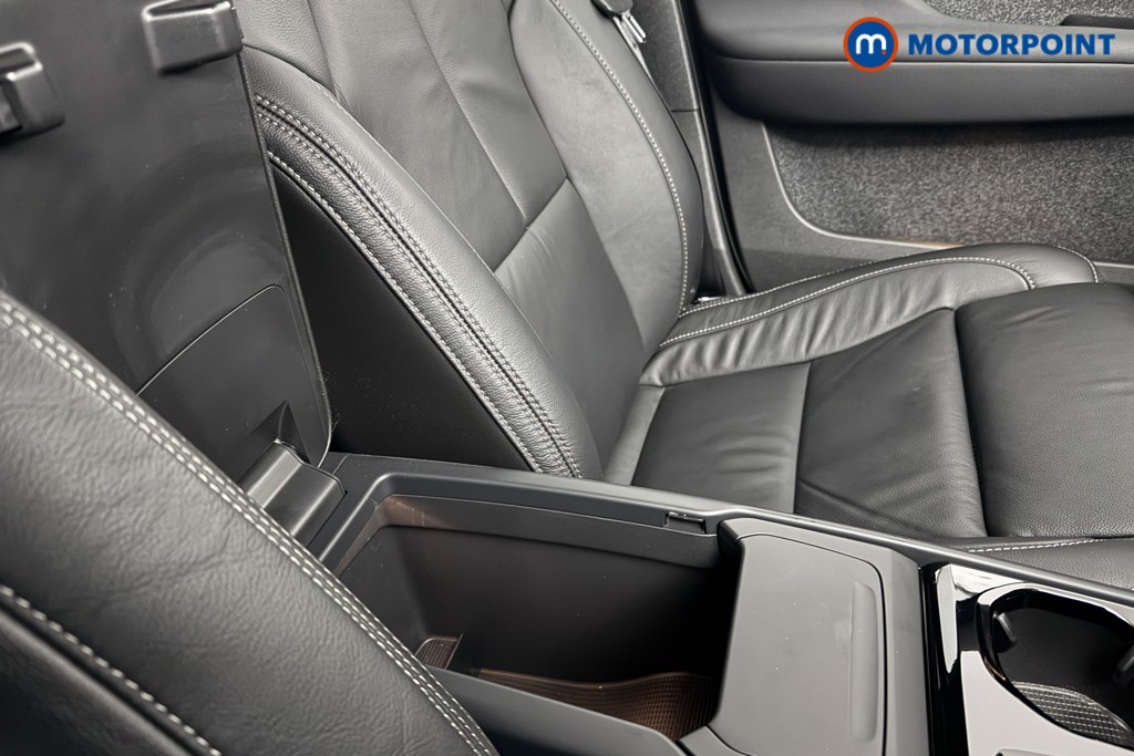 Volvo Xc40 R Design Automatic Petrol SUV - Stock Number (1602354) - 13th supplementary image