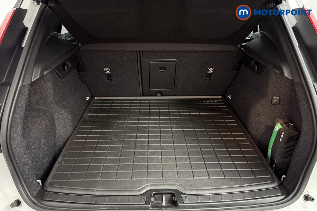 Volvo Xc40 R Design Automatic Petrol SUV - Stock Number (1602354) - 26th supplementary image