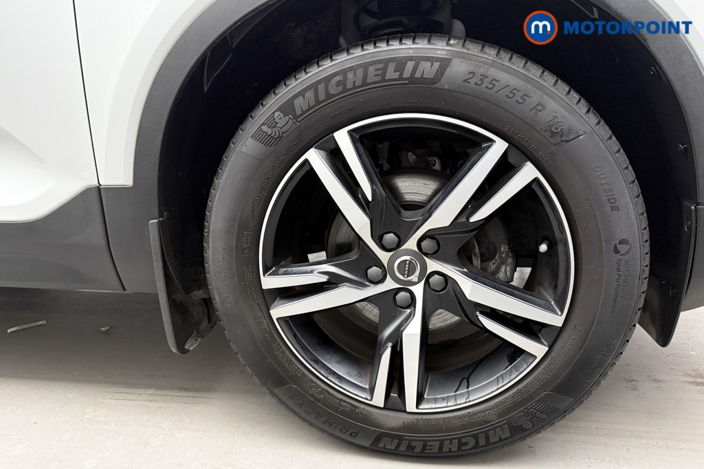 Volvo Xc40 R Design Automatic Petrol SUV - Stock Number (1602354) - 34th supplementary image