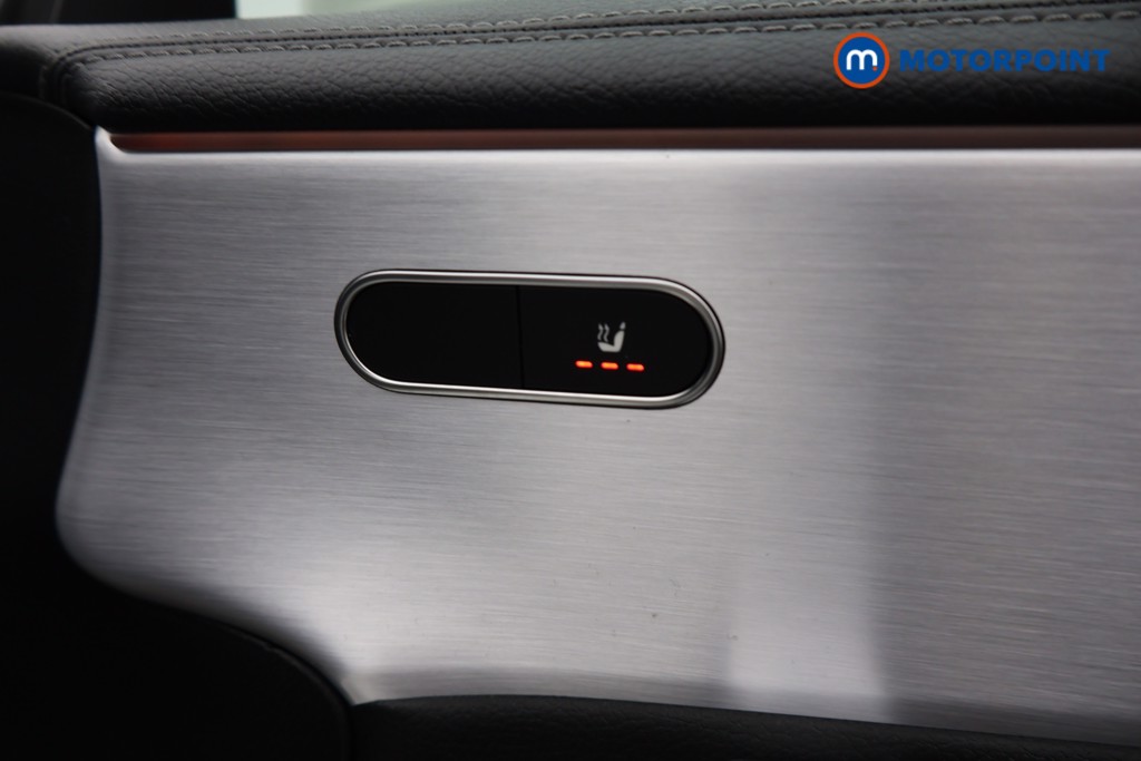 Mercedes-Benz CLA Amg Line Automatic Petrol Estate - Stock Number (1602356) - 15th supplementary image