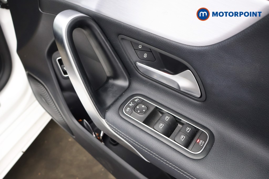 Mercedes-Benz CLA Amg Line Automatic Petrol Estate - Stock Number (1602356) - 16th supplementary image