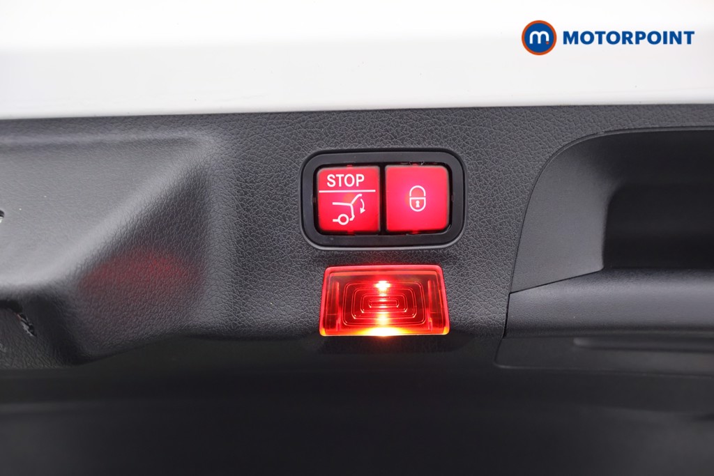 Mercedes-Benz CLA Amg Line Automatic Petrol Estate - Stock Number (1602356) - 24th supplementary image