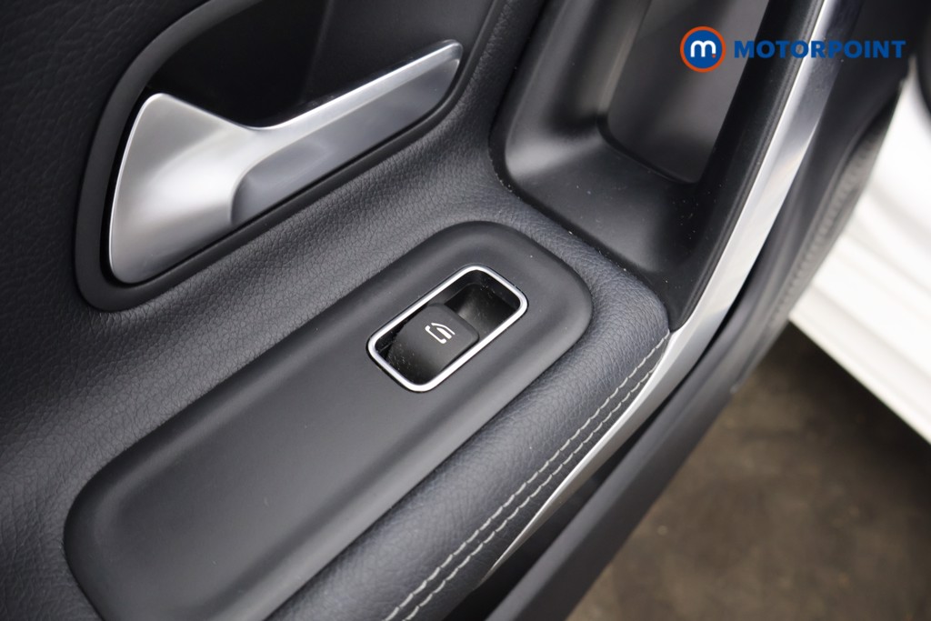 Mercedes-Benz CLA Amg Line Automatic Petrol Estate - Stock Number (1602356) - 32nd supplementary image