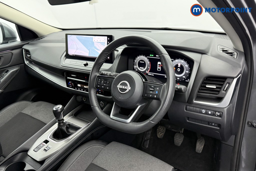 Nissan Qashqai N-Connecta Manual Petrol SUV - Stock Number (1602468) - 4th supplementary image