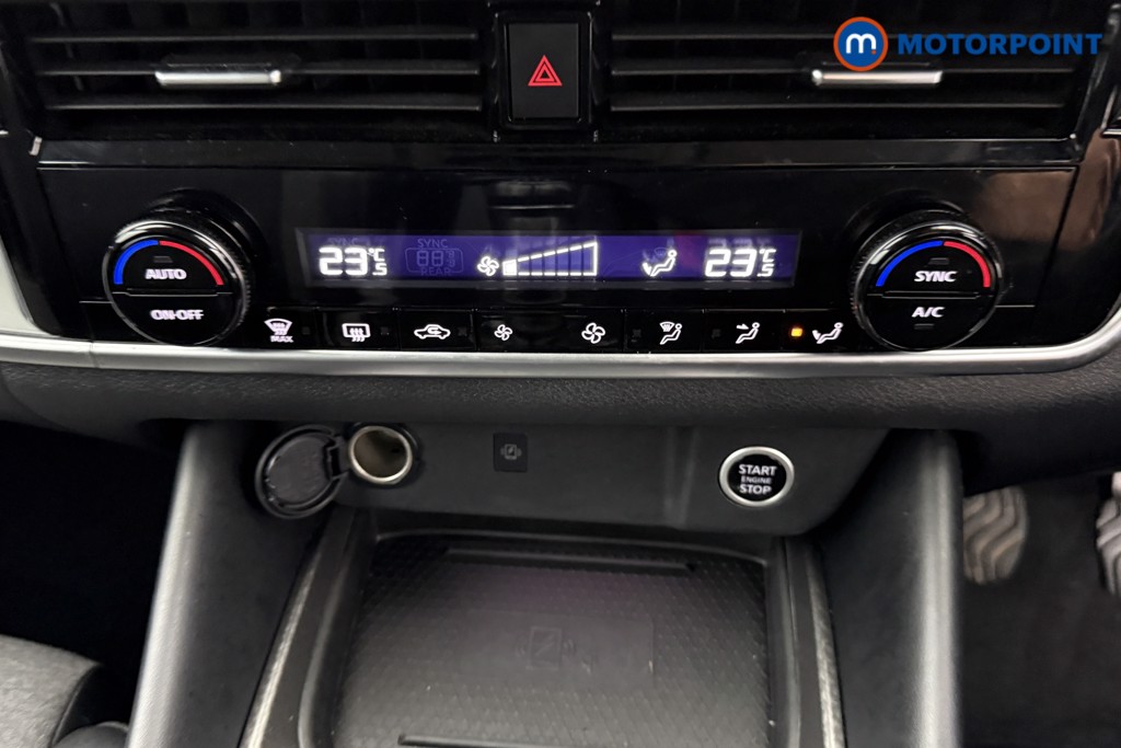 Nissan Qashqai N-Connecta Manual Petrol SUV - Stock Number (1602468) - 10th supplementary image