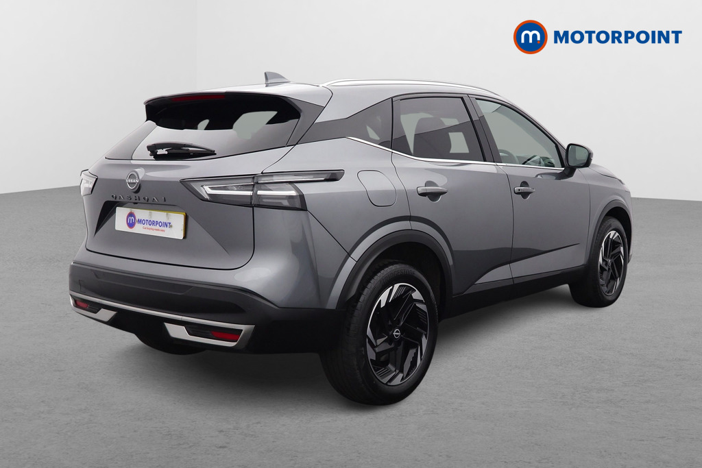 Nissan Qashqai N-Connecta Manual Petrol SUV - Stock Number (1602468) - Drivers side rear corner
