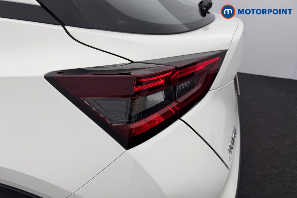 Nissan Juke Acenta Premium Manual Petrol SUV - Stock Number (1602496) - 22nd supplementary image