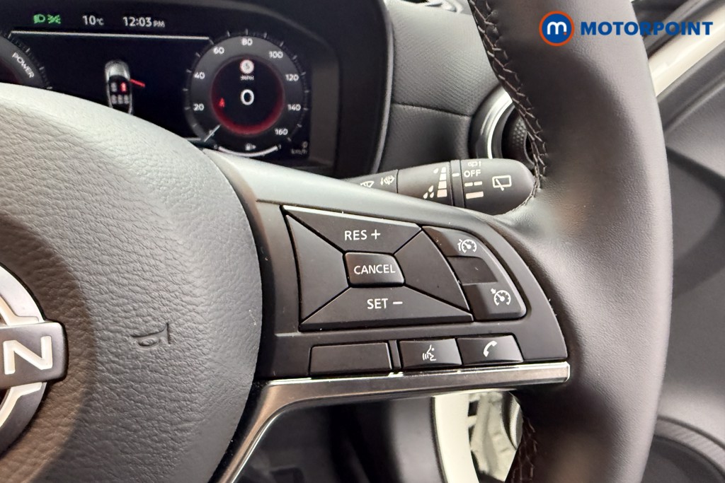 Nissan Juke N-Connecta Automatic Petrol-Electric Hybrid SUV - Stock Number (1602497) - 7th supplementary image