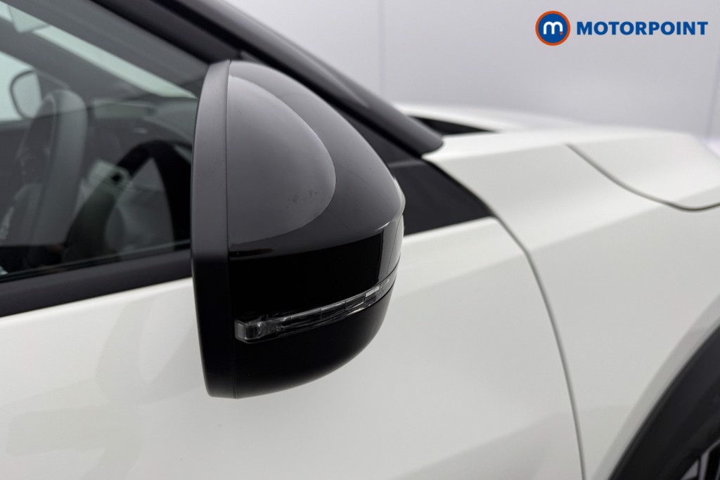 Nissan Juke N-Connecta Automatic Petrol-Electric Hybrid SUV - Stock Number (1602497) - 18th supplementary image