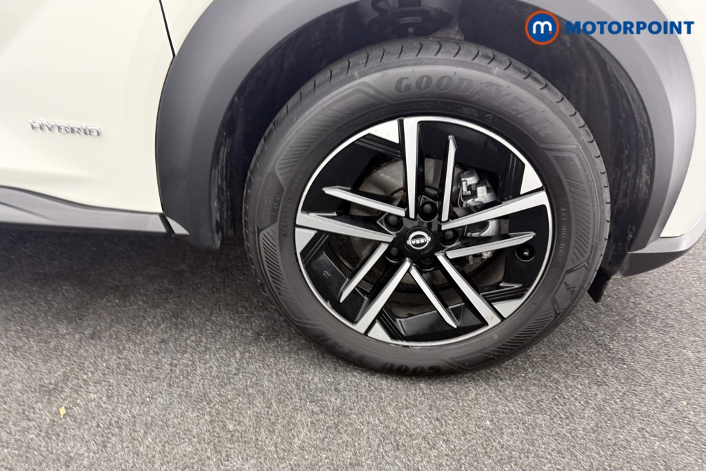 Nissan Juke N-Connecta Automatic Petrol-Electric Hybrid SUV - Stock Number (1602497) - 27th supplementary image