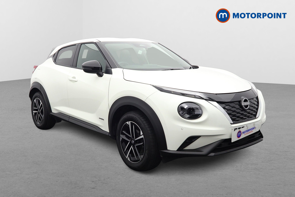 Nissan Juke N-Connecta Automatic Petrol-Electric Hybrid SUV - Stock Number (1602497) - Drivers side front corner