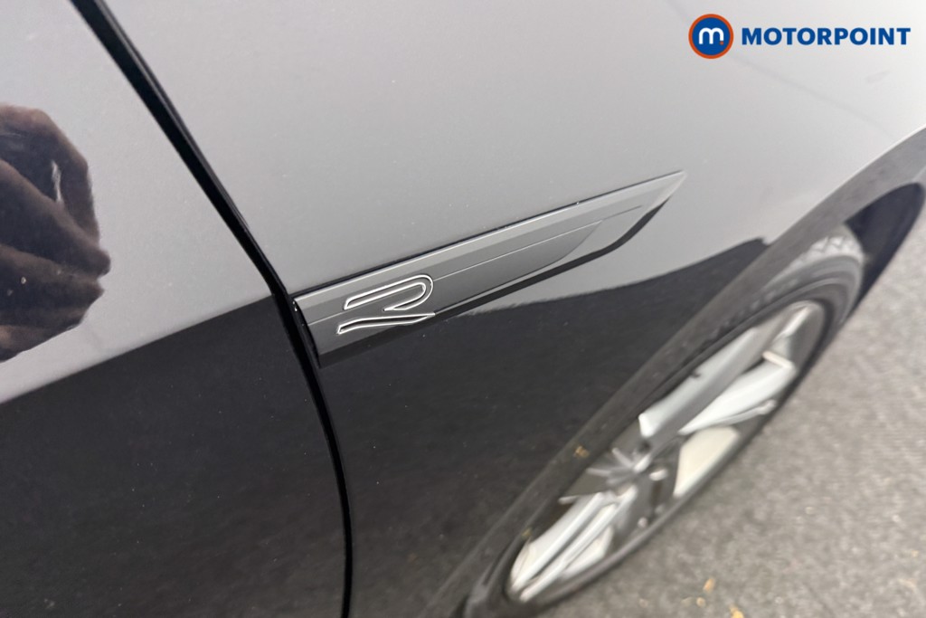 Volkswagen Golf R-Line Automatic Petrol Hatchback - Stock Number (1602506) - 21st supplementary image