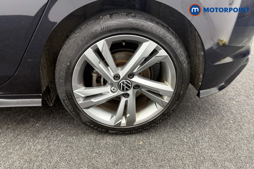 Volkswagen Golf R-Line Automatic Petrol Hatchback - Stock Number (1602506) - 30th supplementary image