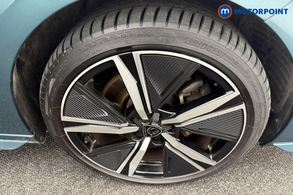 Peugeot 308 GT Automatic Petrol Plug-In Hybrid Estate - Stock Number (1602524) - 30th supplementary image