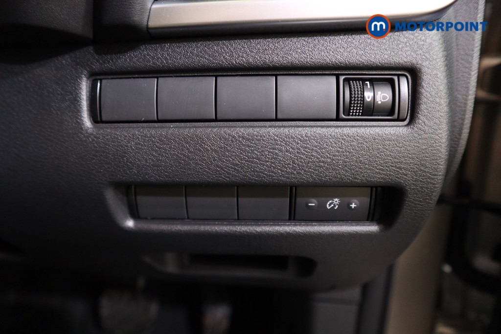 Nissan X-Trail Acenta Premium Automatic Petrol-Electric Hybrid SUV - Stock Number (1602530) - 11th supplementary image